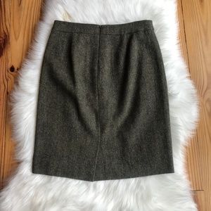 J. Crew Skirts - J. Crew Wool Pencil Skirt Green Size 2 J. Crew Skirts - J. Crew Wool Pencil Skirt Green Size 2